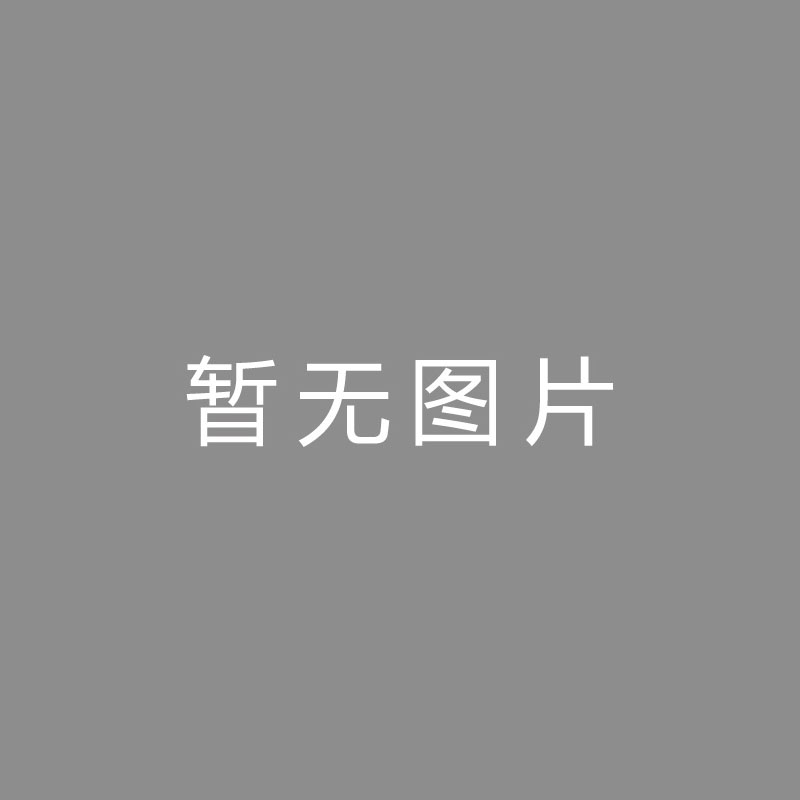 🏆直直直直多特给拉什福德开的报价最好！但球员似乎仍更想去巴萨